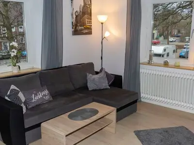 Ferienwohnung für 3 Personen (50 m²) in Wilhelmshaven 1/10