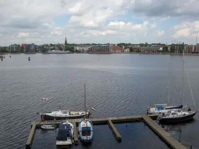 Ferienwohnung für 3 Personen (65 m²) in Wilhelmshaven 2/10