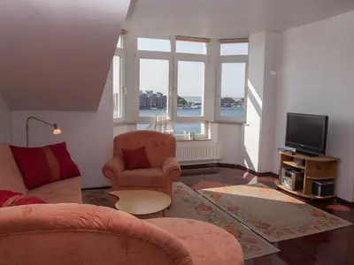 Ferienwohnung für 4 Personen (75 m²) in Wilhelmshaven 1/10