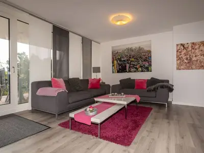 Ferienwohnung für 4 Personen (76 m²) in Wilhelmshaven 1/10