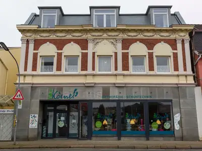 Ferienwohnung für 6 Personen (80 m²) in Wilhelmshaven 1/10