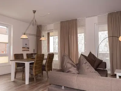 Ferienwohnung für 2 Personen (90 m²) in Wilhelmshaven 1/10