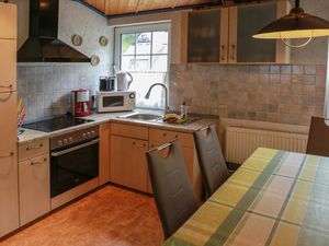 23129557-Ferienwohnung-6-Willingen (Upland)-300x225-1