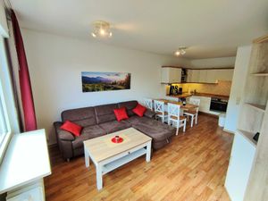 23381851-Ferienwohnung-4-Willingen (Upland)-300x225-3