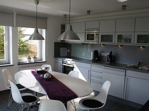 23681755-Ferienwohnung-4-Willingen (Upland)-300x225-2