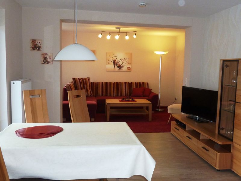 23992183-Ferienwohnung-6-Willingen (Upland)-800x600-0