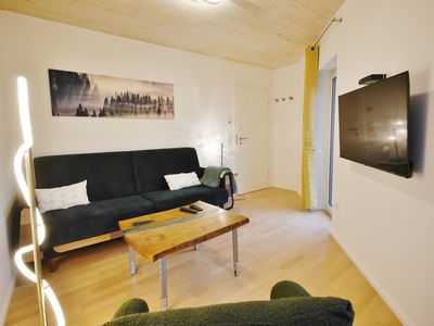 Fewo Kaiser OG - Wohnzimmer mit Schlafcouch (3. Person)