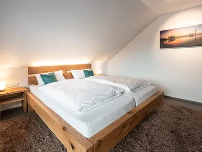 großes Schlafzimmer - Fewo 5