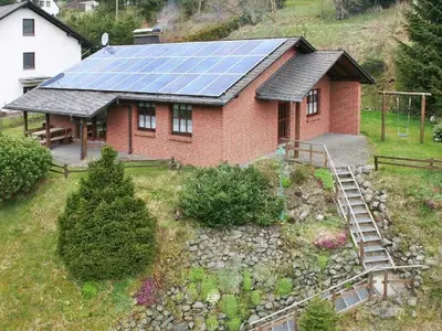 Ferienwohnung für 6 Personen (90 m²) in Willingen (Upland) 1/10
