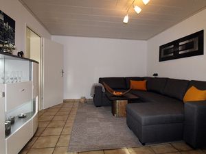 23879505-Ferienwohnung-4-Wilnsdorf-300x225-5