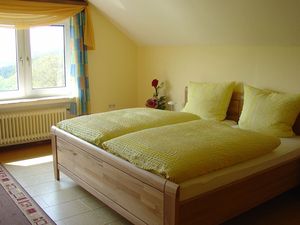 19341169-Ferienwohnung-2-Wilsecker-300x225-2