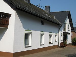 19341169-Ferienwohnung-2-Wilsecker-300x225-5