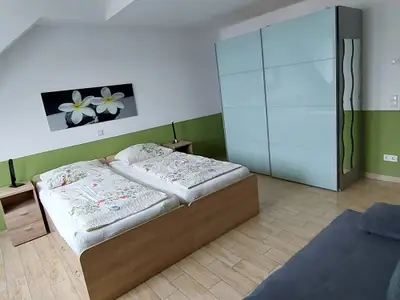 Fewo 4: Schlafzimmer 1