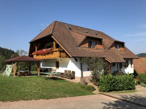 22254391-Ferienwohnung-4-Winden im Elztal-300x225-3