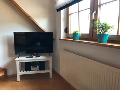 Photo, INSIDE, OUTSIDE