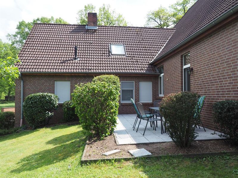 23347053-Ferienwohnung-6-Winsen (Aller)-800x600-1