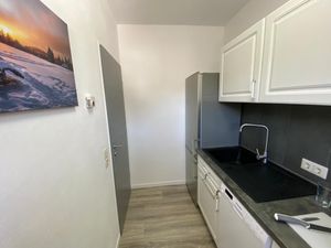 23157797-Ferienwohnung-4-Winterberg-300x225-5