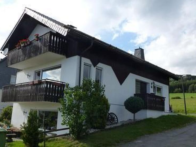 17990279-Ferienwohnung-4-Winterberg-800x600-0