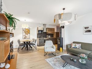 23824295-Ferienwohnung-4-Winterberg-300x225-1