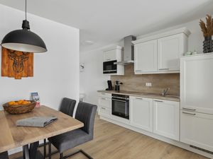 23824312-Ferienwohnung-4-Winterberg-300x225-2