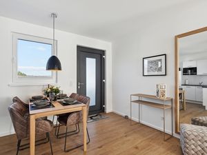 23824393-Ferienwohnung-2-Winterberg-300x225-3