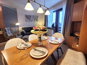 23891672-Ferienwohnung-4-Winterberg-300x225-2