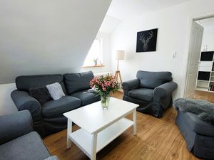 23882385-Ferienwohnung-4-Winterberg-300x225-2