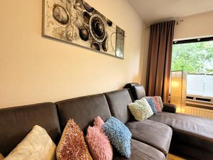 23882392-Ferienwohnung-4-Winterberg-300x225-2