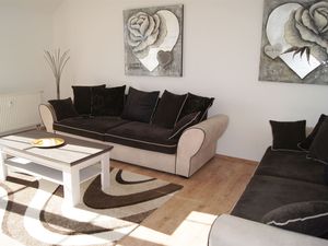 23882391-Ferienwohnung-6-Winterberg-300x225-1