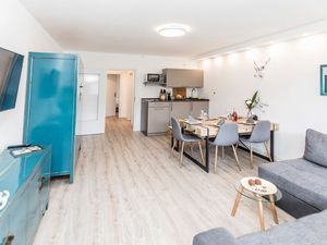 23833843-Ferienwohnung-4-Winterberg-300x225-1