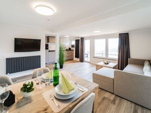 23833848-Ferienwohnung-4-Winterberg-300x225-1