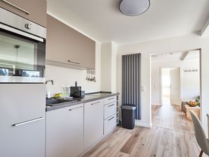 23833847-Ferienwohnung-7-Winterberg-300x225-3