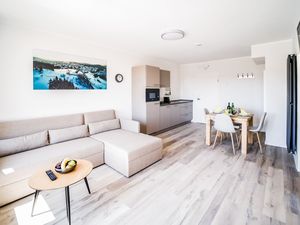 23833858-Ferienwohnung-5-Winterberg-300x225-1