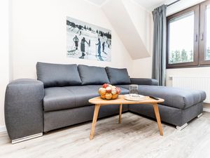 23833869-Ferienwohnung-4-Winterberg-300x225-3