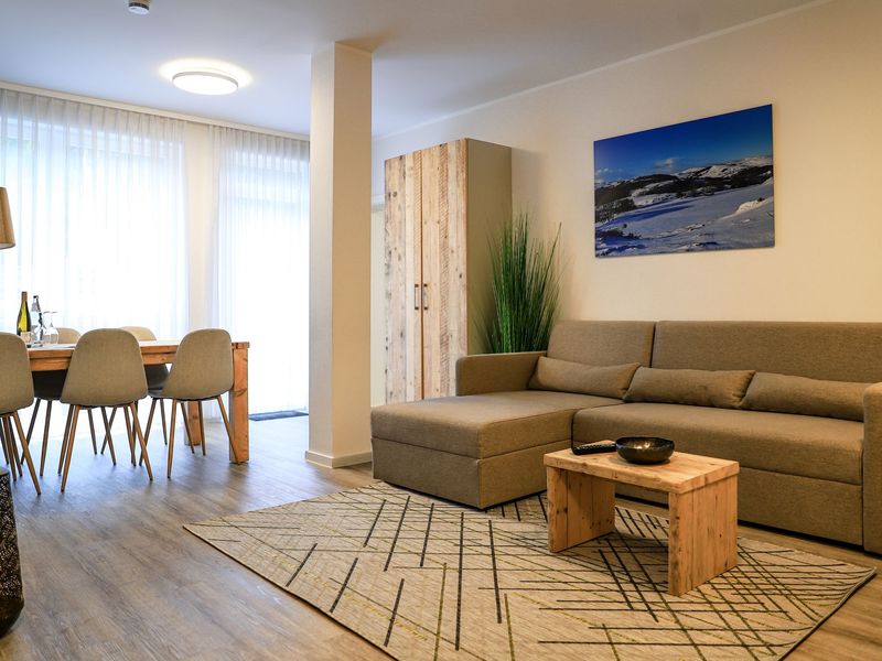 23833877-Ferienwohnung-6-Winterberg-800x600-0