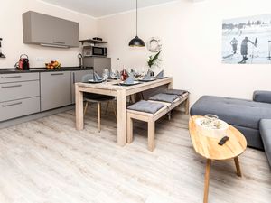 23833876-Ferienwohnung-6-Winterberg-300x225-1