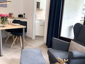 23882883-Ferienwohnung-4-Winterberg-300x225-3