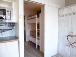 23884199-Ferienwohnung-4-Winterberg-300x225-4