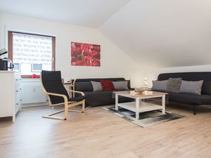 23353006-Ferienwohnung-2-Winterberg-300x225-1