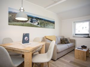 23671240-Ferienwohnung-4-Winterberg-300x225-5