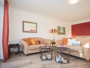 23948823-Ferienwohnung-2-Winterberg-300x225-4