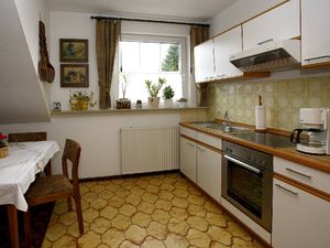 23969555-Ferienwohnung-2-Winterberg-300x225-5