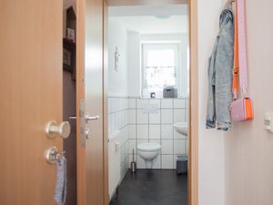 23969558-Ferienwohnung-5-Winterberg-300x225-5