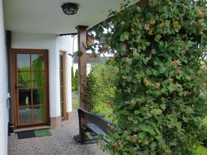 22136093-Ferienwohnung-5-Winterberg-300x225-4