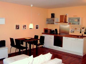 22194101-Ferienwohnung-3-Winterberg-300x225-0