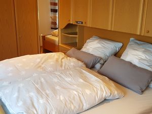 22200245-Ferienwohnung-4-Winterberg-300x225-5