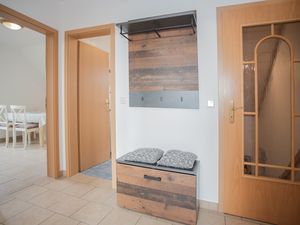 23646202-Ferienwohnung-4-Winterberg-300x225-2