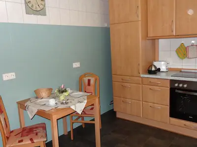 Küche mit Sitzbereich