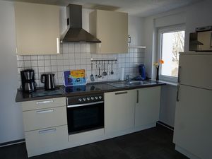 22097723-Ferienwohnung-4-Winterberg-300x225-5