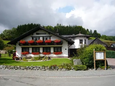 Ferienwohnung für 5 Personen (90 m²) in Winterberg 1/10